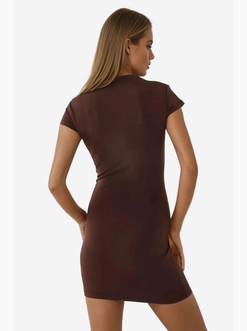 Vestido curto justo com gola redonda hiccup - Kiabi Vestido curto justo com gola redonda hiccup - Kiabi