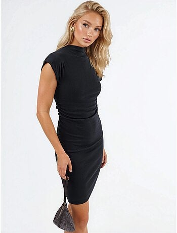 Vestido curto justo sem mangas busem
