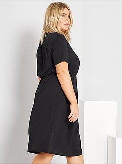 Vestido curto liso - Kiabi