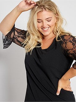 Vestido curto mangas em renda - Kiabi