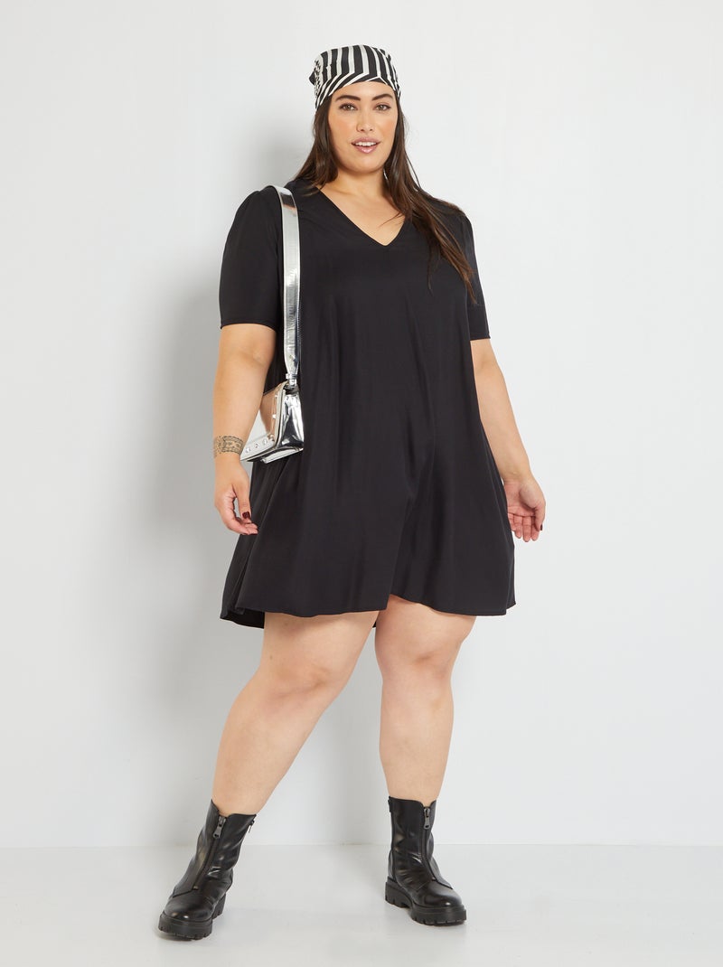 Vestido curto Preto - Kiabi