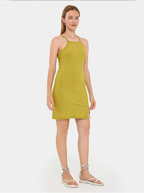 Vestido curto sem mangas com decote halter e racha lateral - Kiabi