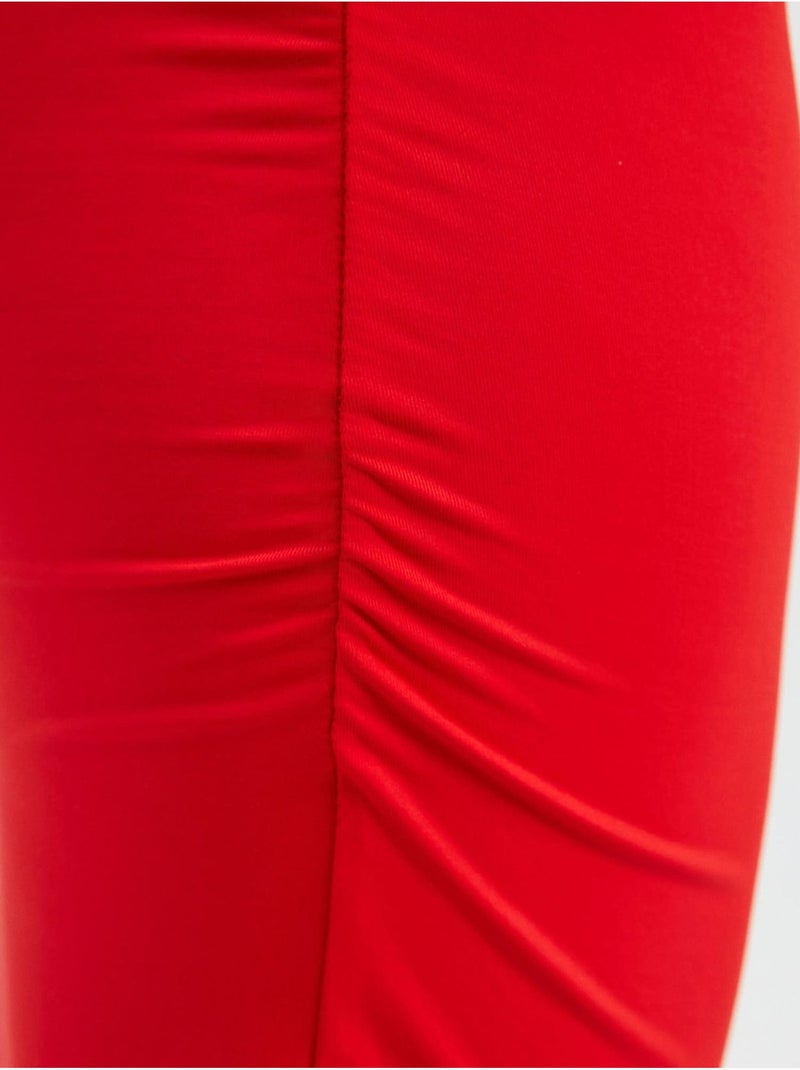 Vestido curto sem mangas e gola redonda hiccup Vermelho - Kiabi