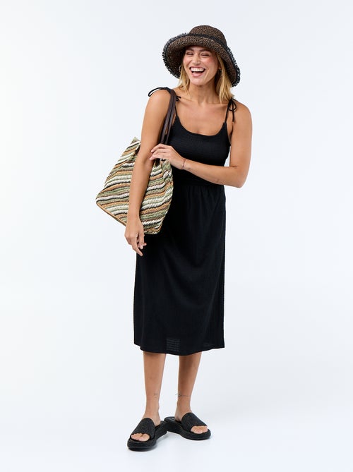 Vestido curto smockado liso - Kiabi