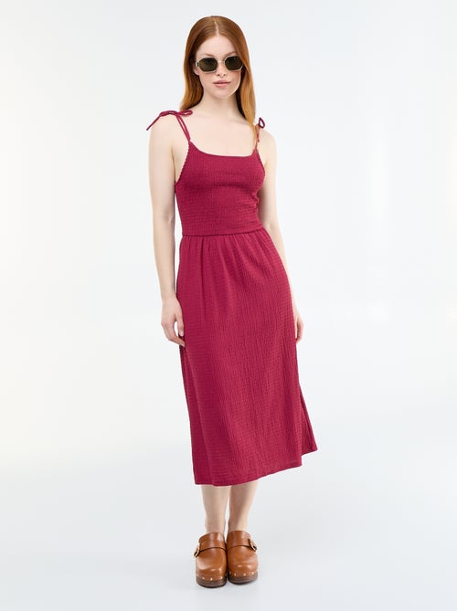 Vestido curto smockado liso - Kiabi