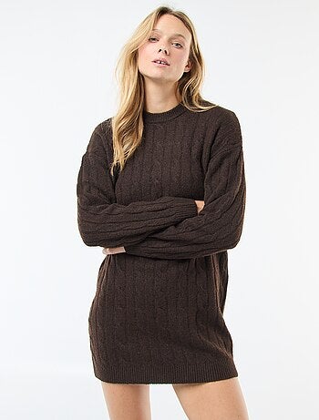 Vestido curto tipo sweater em malha torcida