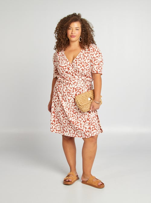 Vestido curto trespassado com estampado - Kiabi