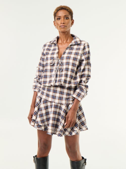 Vestido curto xadrez com gola de camisa - Kiabi