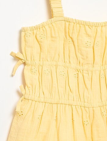 Vestido de alças finas com bordados all-over