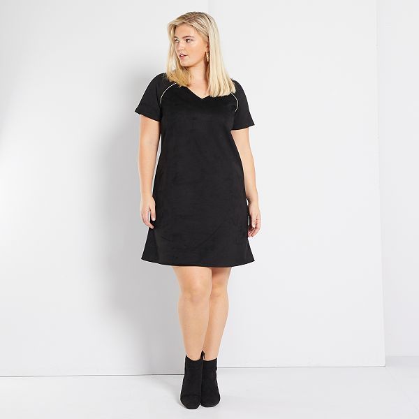 vestido camurça preto