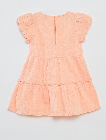 Vestido de cerimónia em camadas