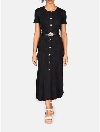 Vestido de gola redonda