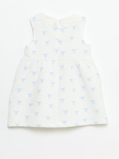 Vestido de malha amassada com gola em popelina - Kiabi