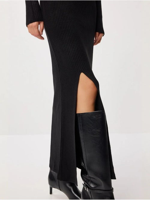 Vestido de malha bodycon texturizado com racha istanbul - Kiabi Vestido de malha bodycon texturizado com racha istanbul - Kiabi