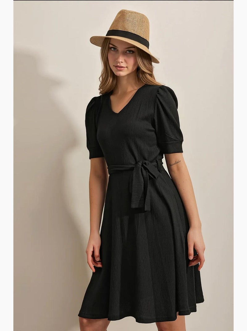 Vestido de malha com cinto bdart Preto - Kiabi