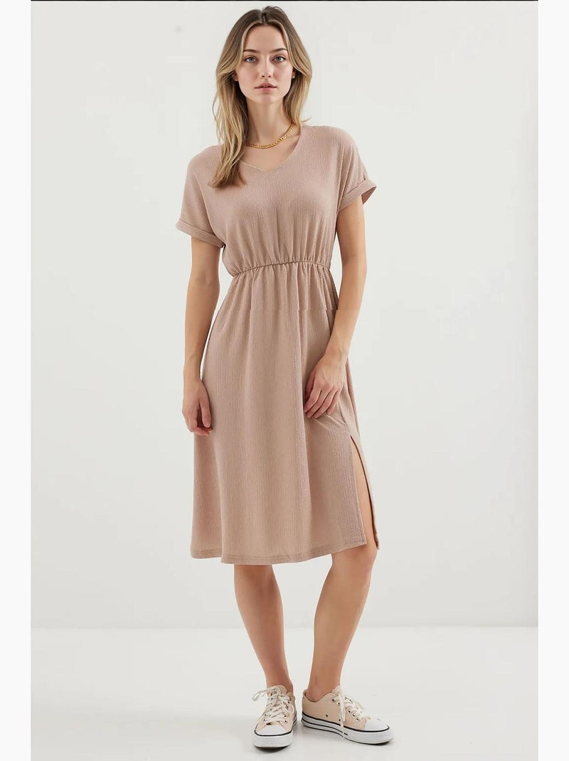 Vestido de malha com decote em v e racha bdart Bege claro - Kiabi