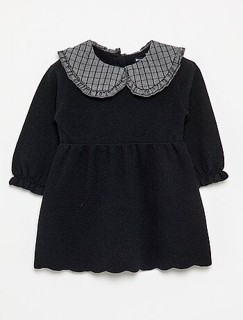 Vestido de malha com gola Peter Pan