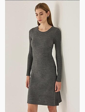 Vestido de malha com gola redonda hiccup