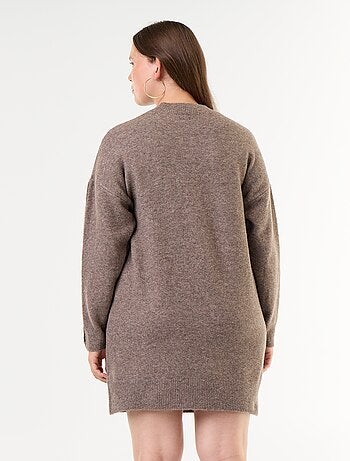 Vestido de malha com mangas abotoadas