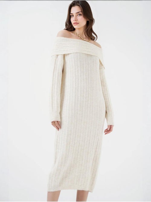 Vestido de malha oversized com ombros à mostra bdart - Kiabi Vestido de malha oversized com ombros à mostra bdart - Kiabi
