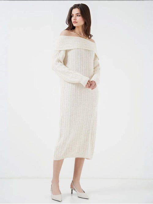 Vestido de malha oversized com ombros à mostra bdart - Kiabi Vestido de malha oversized com ombros à mostra bdart - Kiabi