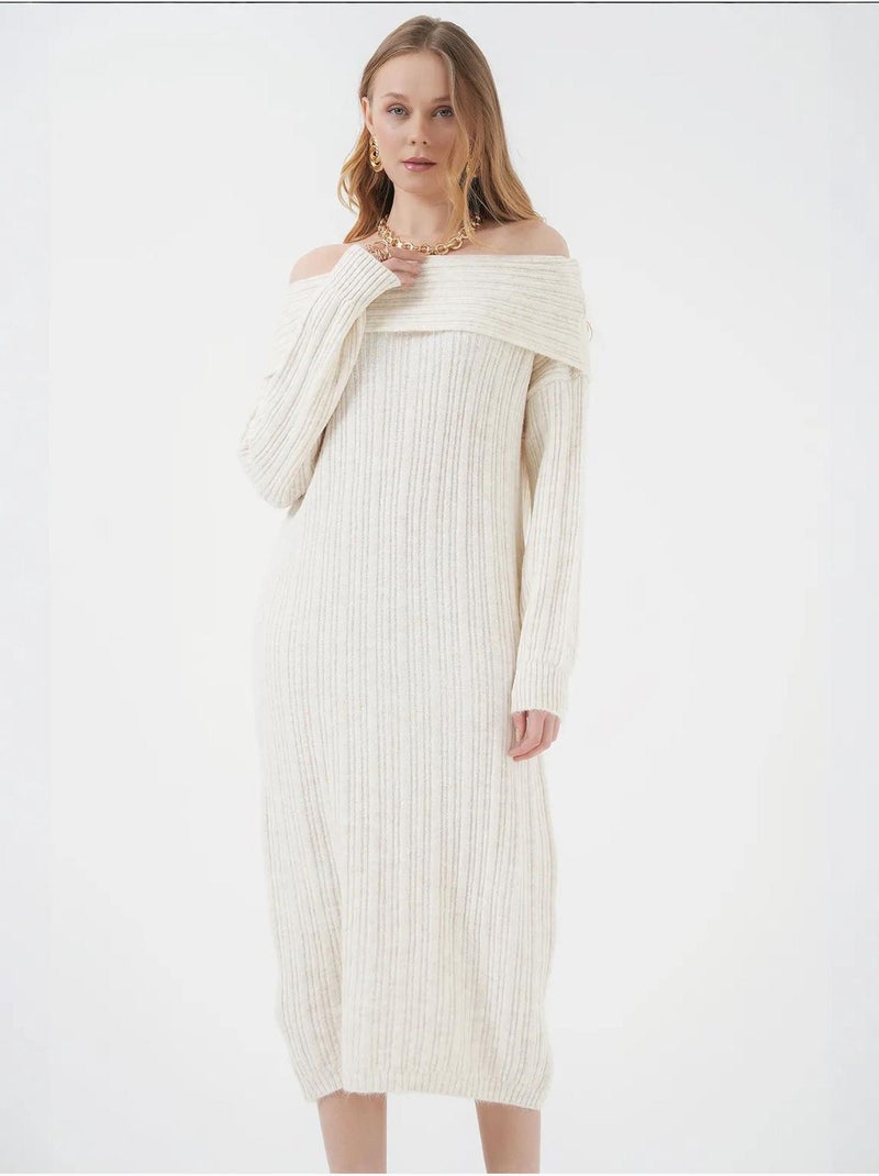 Vestido de malha oversized com ombros à mostra bdart Marfim - Kiabi