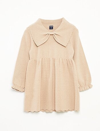 Vestido de malha tricot com gola de laço