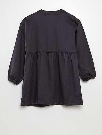 Vestido de manga comprida com botões