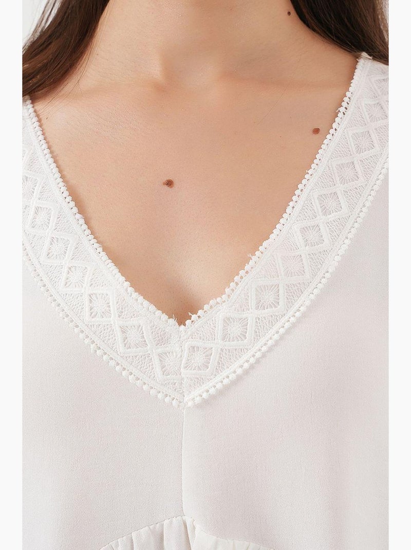 Vestido de manga curta com decote em v bdart Branco - Kiabi