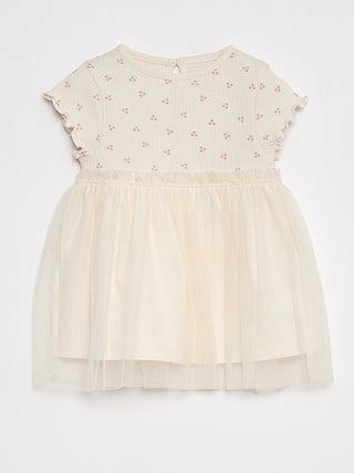 Vestido de manga curta com parte inferior em tule