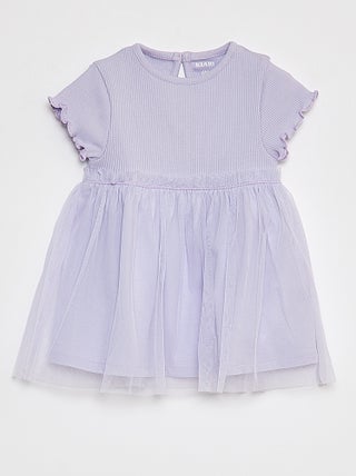 Vestido de manga curta com parte inferior em tule