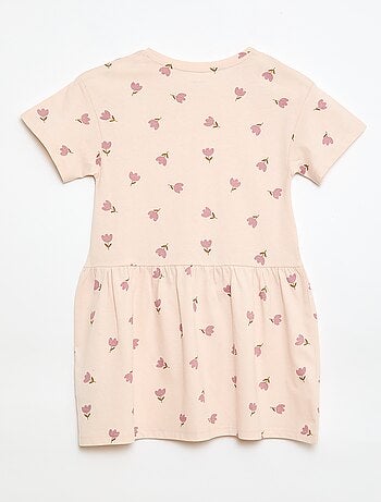 Vestido de mangas curtas com padrão