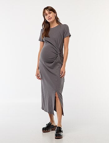 Vestido de maternidade comprido justo