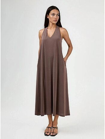 Vestido de modal com decote halter busem