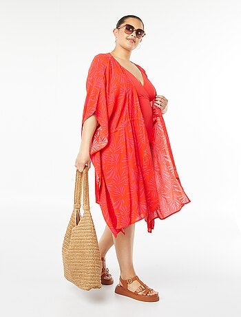 Vestido de praia aberto e estampado