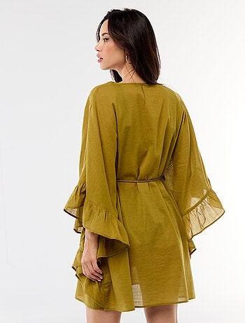 Vestido de praia com cavas com folhos