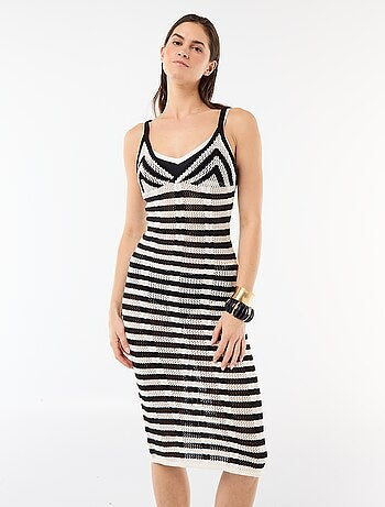 Vestido de Praia Longo em Malha Crochê