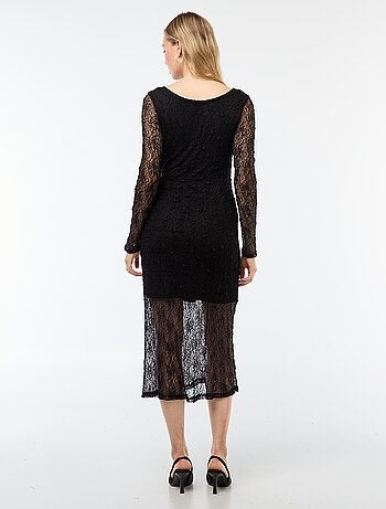 Vestido de renda liso com mangas compridas