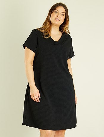 Vestido direito em malha gofrada - Kiabi