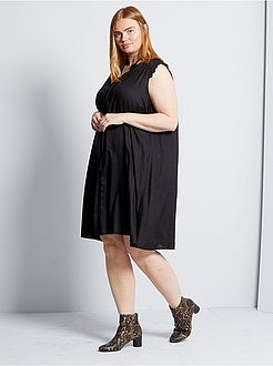 Vestido direito 'Only Carmakoma' - Kiabi