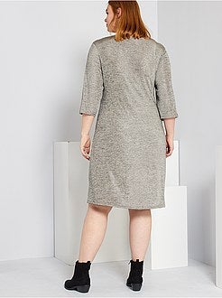 Vestido dourado com decote cruzado - Kiabi