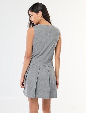 Vestido efeito 2 em 1 colete de fato + saia