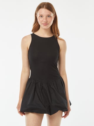 Vestido em forma de balão