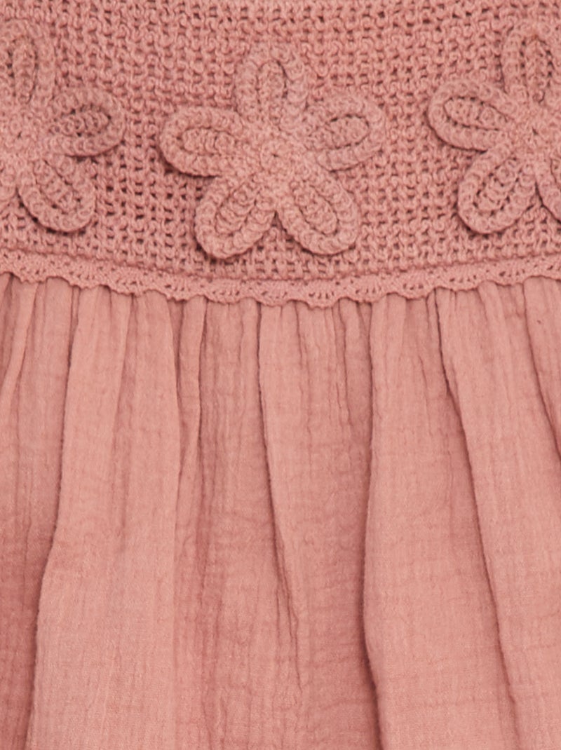 Vestido em gaze de algodão com motivos em croché ROSA - Kiabi