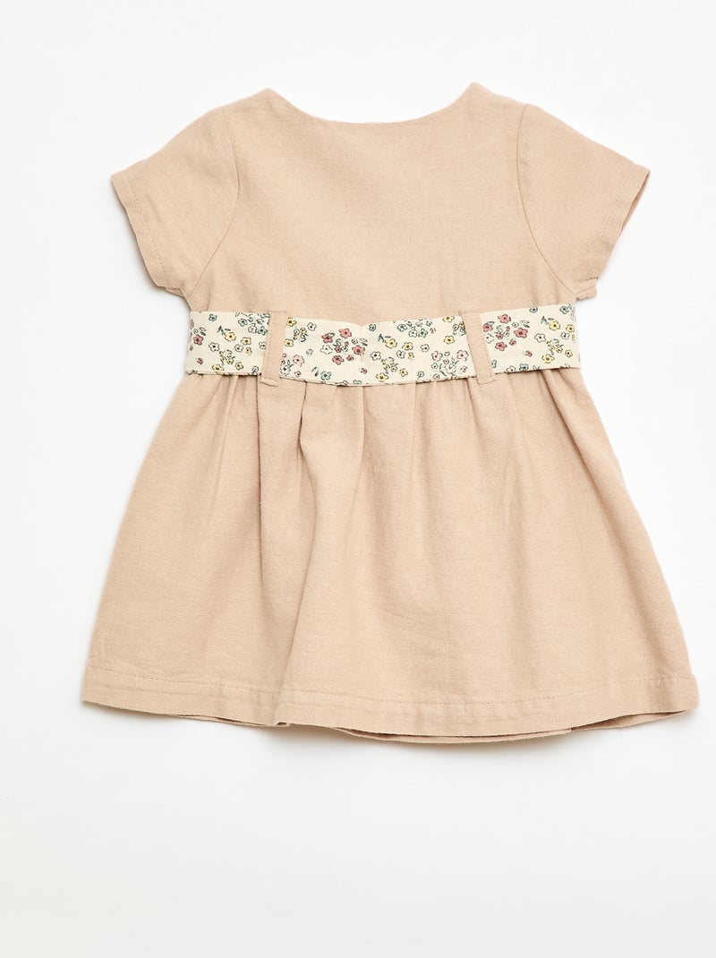 Vestido em linho misto com cinto Bege - Kiabi