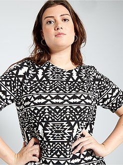 Vestido em malha com pormenor atrás - Kiabi