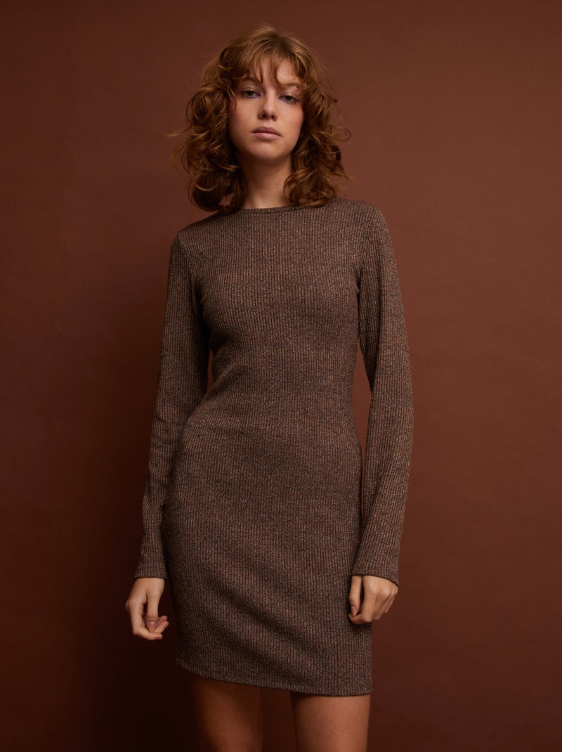 Vestido em malha nervurada CASTANHO - Kiabi
