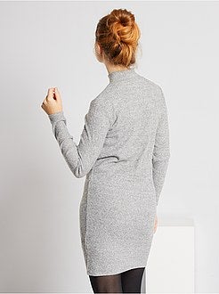 Vestido em malha peluche com gola subida - Kiabi