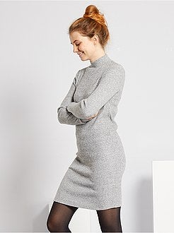 Vestido em malha peluche com gola subida - Kiabi