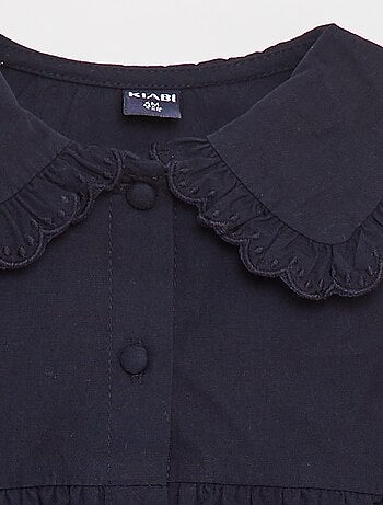 Vestido em popelina com abertura com botões